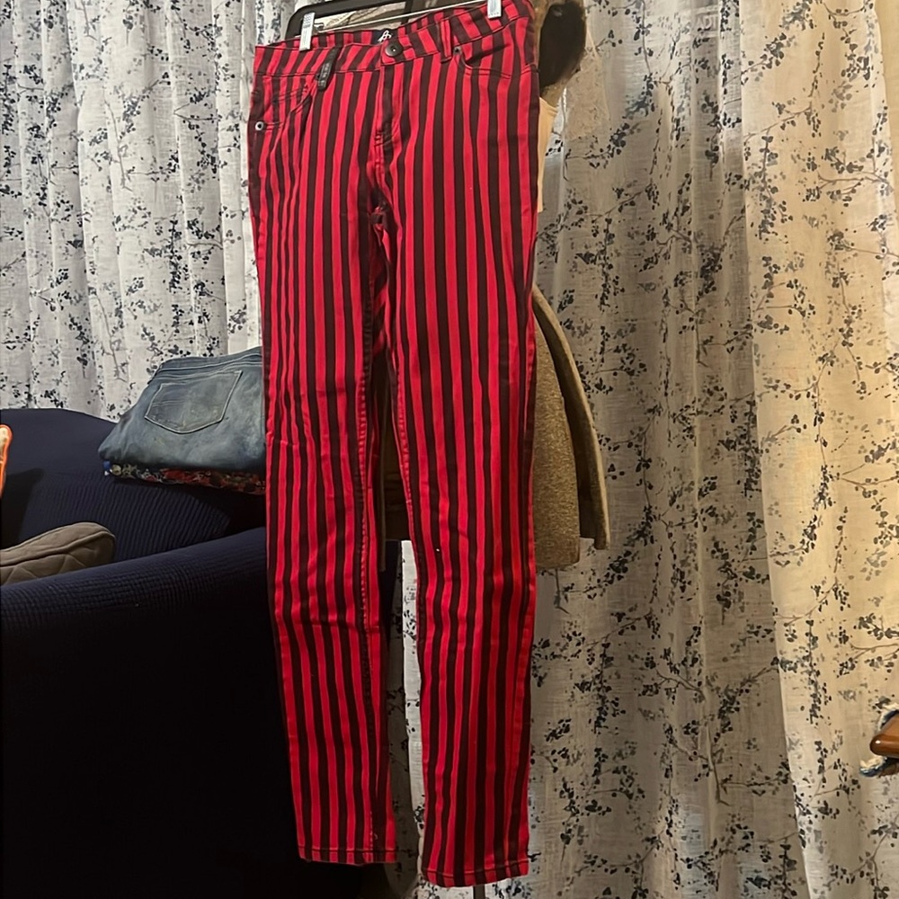 Ai jeans red and black striped